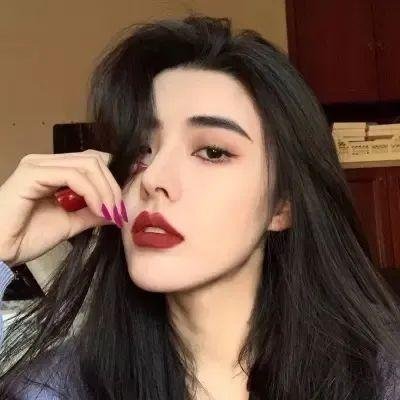 女间谍