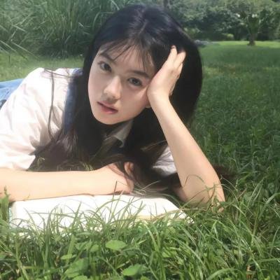 玉女含苞朵朵开